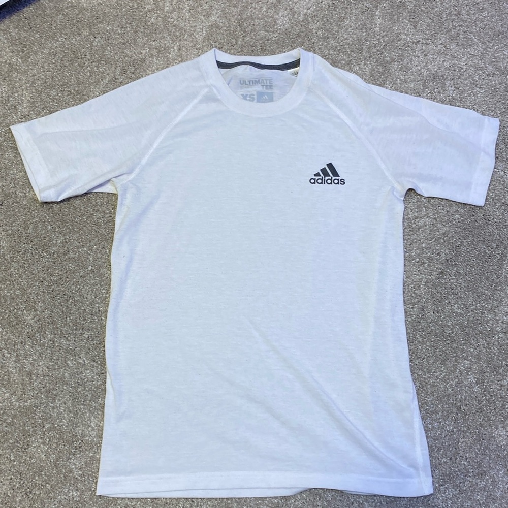 Adidas T-Shirt